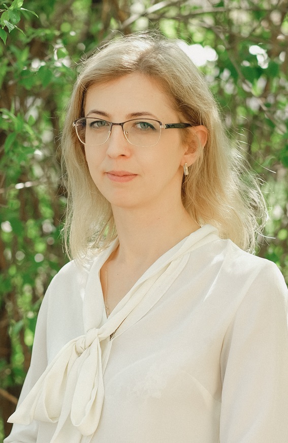 Добровольская Елена Вячеславовна.